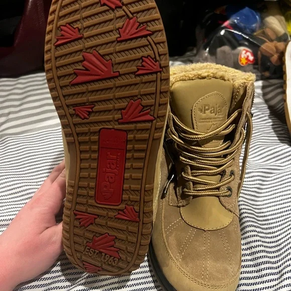 Pajar Temperature Rated Waterproof Tan Boots: Size US 7-7 1/2 - Picture 3 of 5